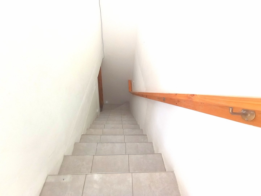 11 Bedroom Property for Sale in Ravensmead Western Cape